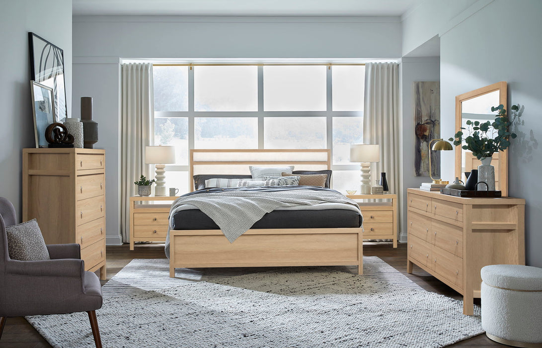Merrifield - Upholstered Panel Bed