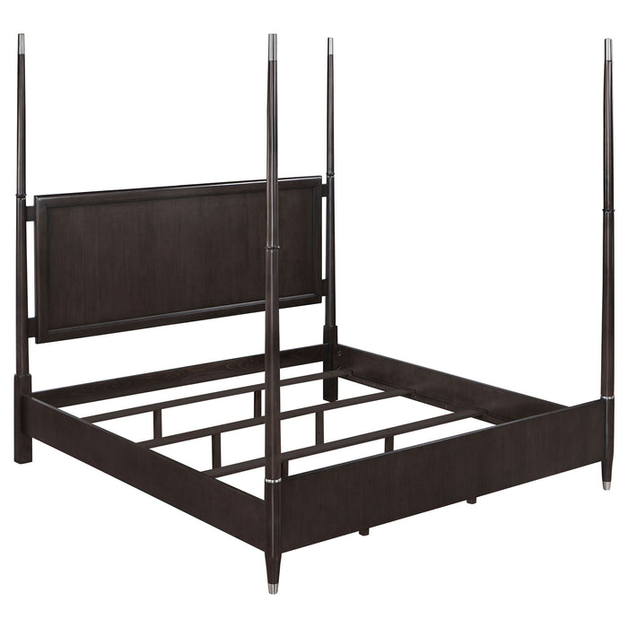Niguel - Queen Size 4 Poster Bed With Finials, Floating Headboard - Brown