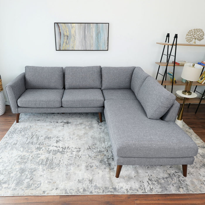 Benson - Sectional Sofa With Chaise