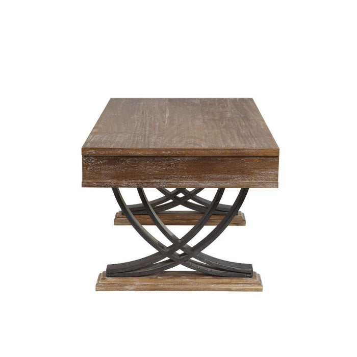 Pellio - Table