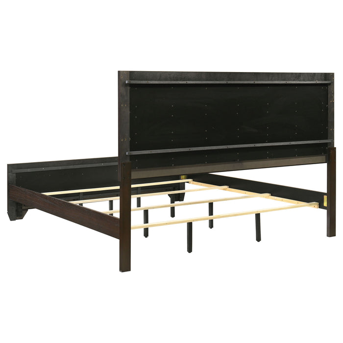 Kauffman 4-piece Eastern King Bedroom Set Dark Cocoa