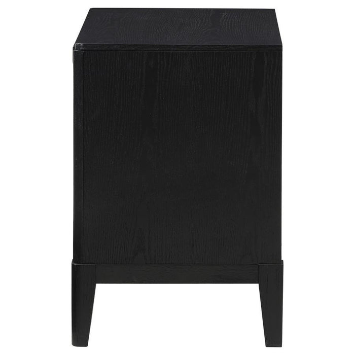 Brookmead - 2-Drawer Nightstand - Black