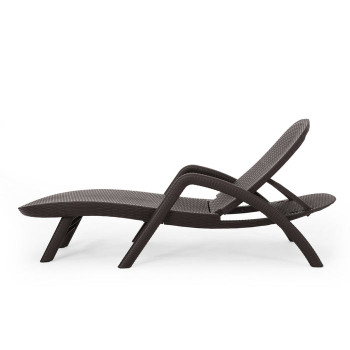 Polypropylene Resin Chaise Lounge With Hand Crafted Details - Dark Brown