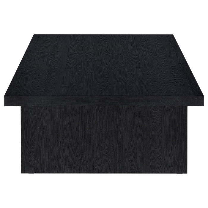 Caroline - Table
