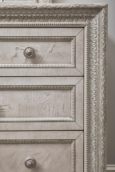 Camila - 8 Drawer Dresser - Creamy White