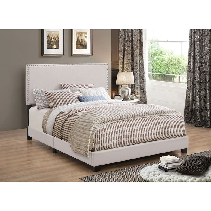Bed With Nailhead Trim