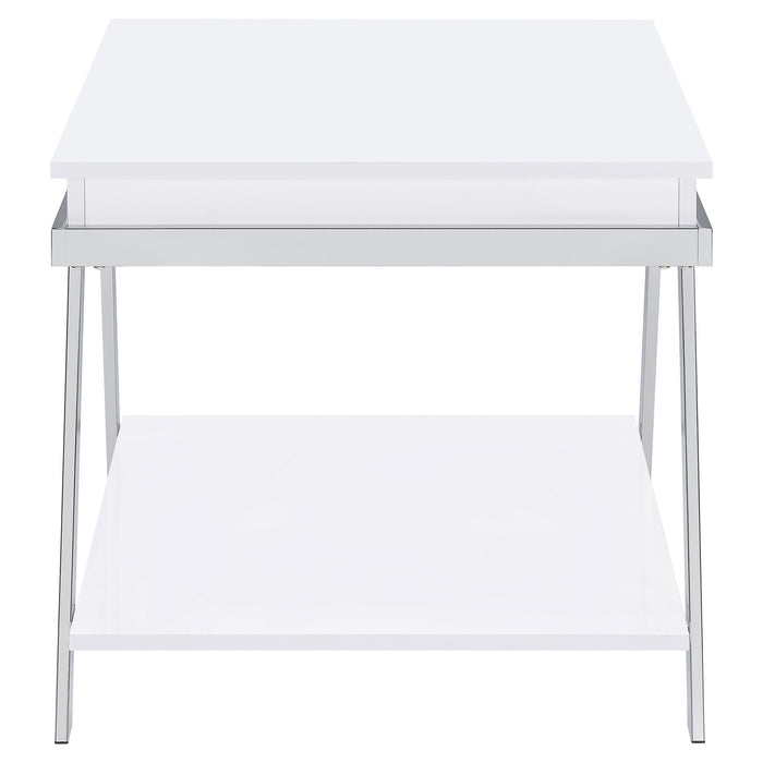 Briana - Table