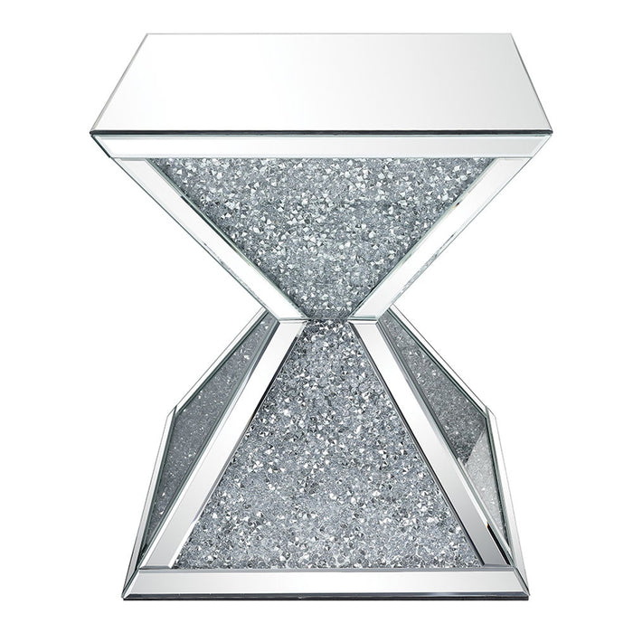 Noralie - End Table With Faux Diamonds - Mirrored