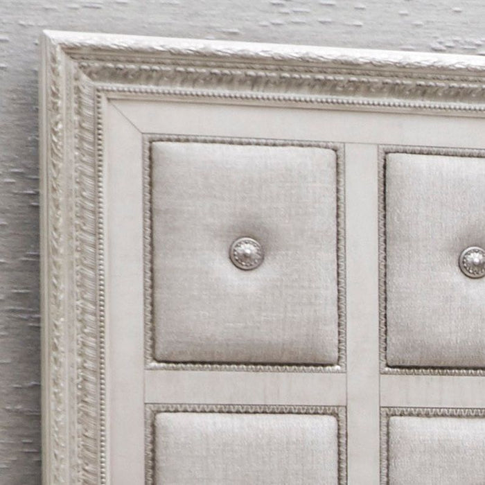 Camila - Upholstered Bed