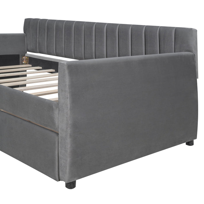 Upholstered Daybed With Slat Support