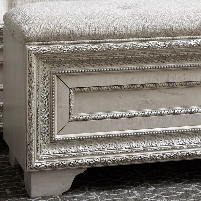 Camila - Storage Bed Bench - Creamy White