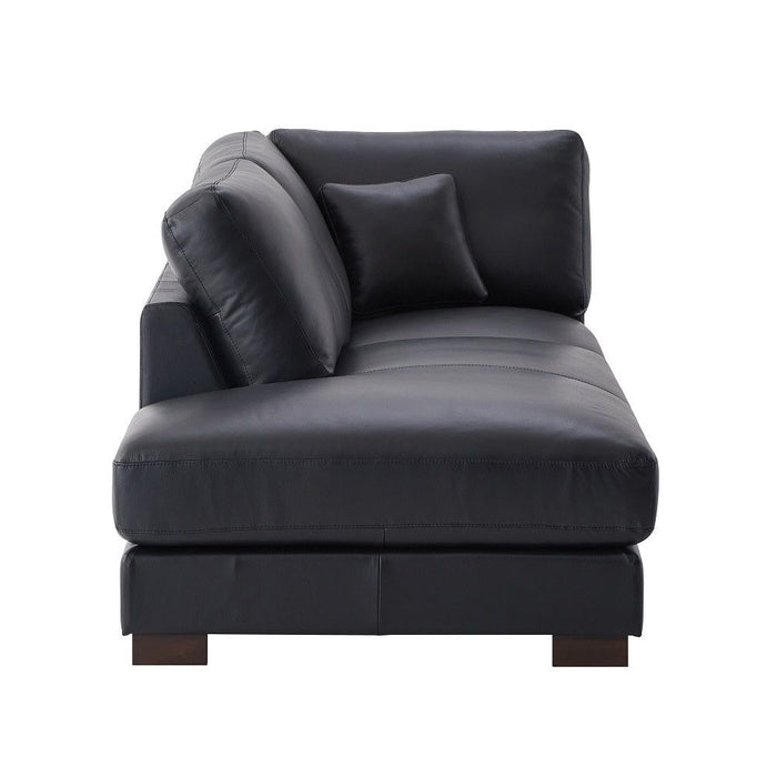 Geralyn - Sectional Sofa With 2 Pillows - Black Leather