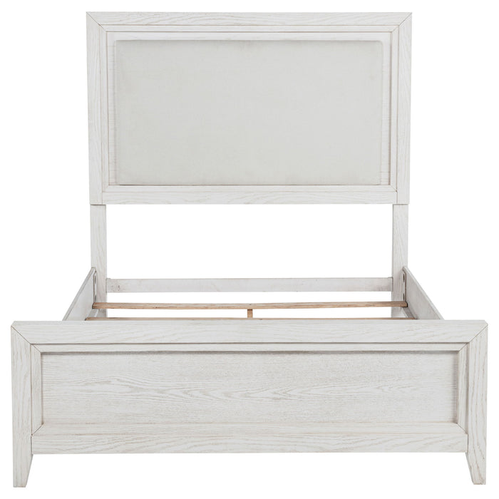 Inverness - Panel Bed With Padded Headboard