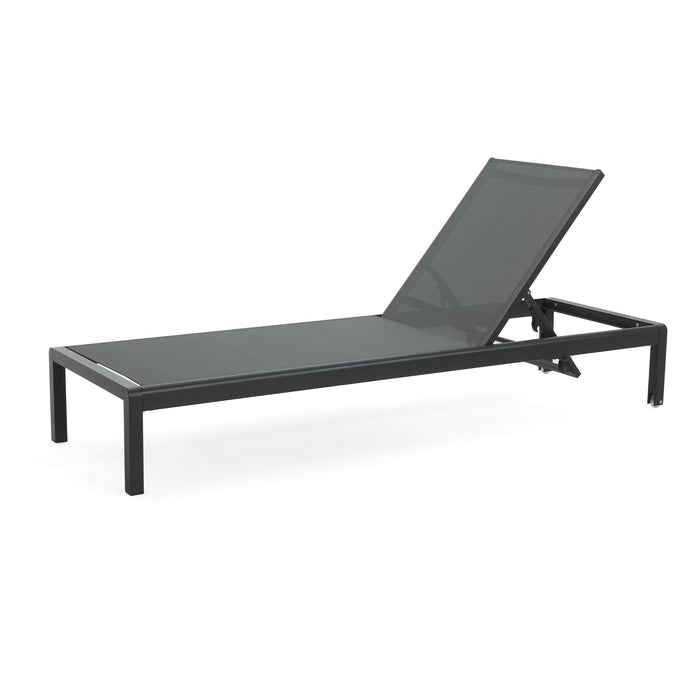 Outdoor Patio Chaise Lounge With 5 Reclining Positions
