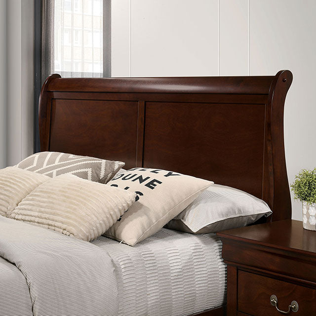 Louis Philippe - 5 Pc Queen Bedroom Set