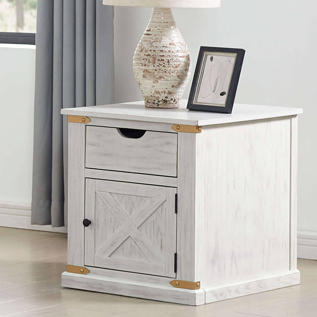 Bacerra - End table