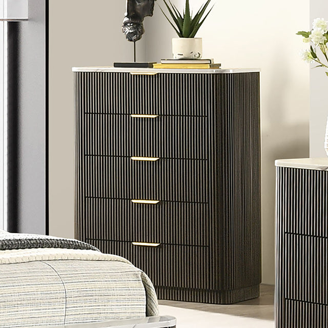 Lantrisant - Chest