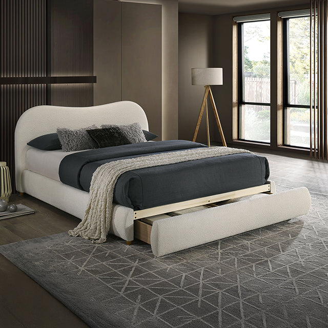Grimsby - Queen Bed