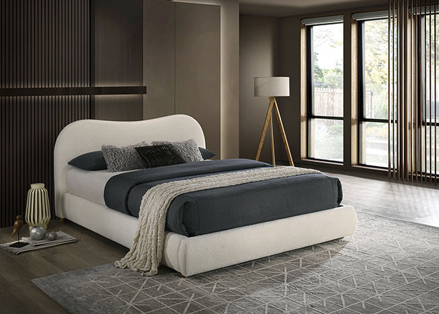 Grimsby - E.King Bed