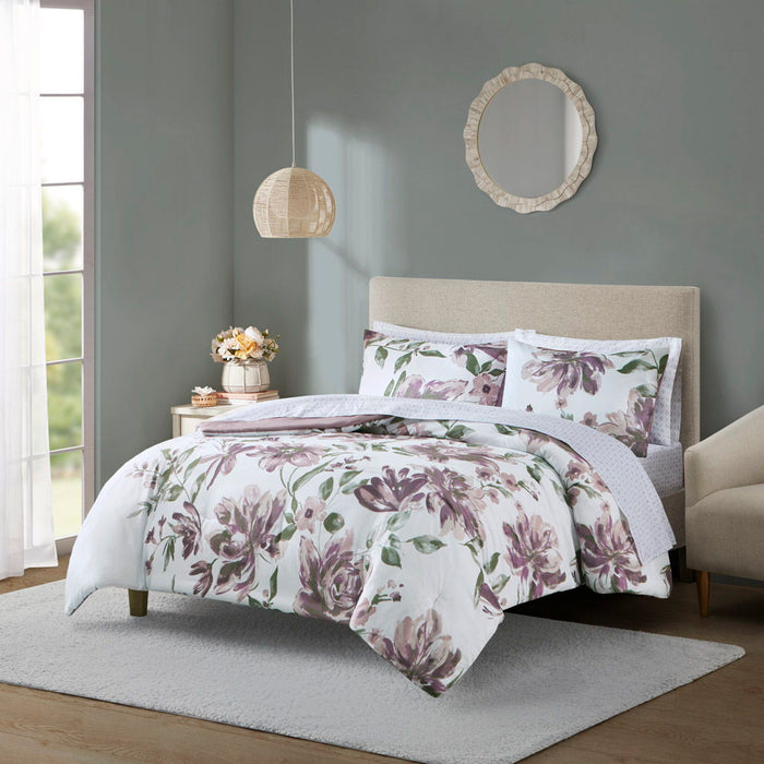 Floral Comforter Set With Bed Sheets In Mauve