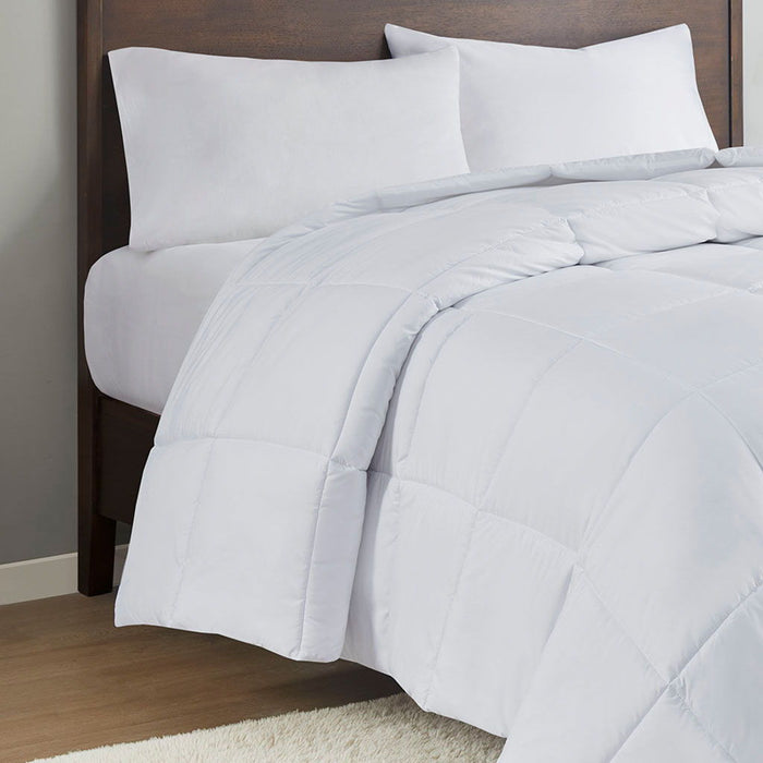 Energy Recovery Oversized Down Alternative Comforter - White