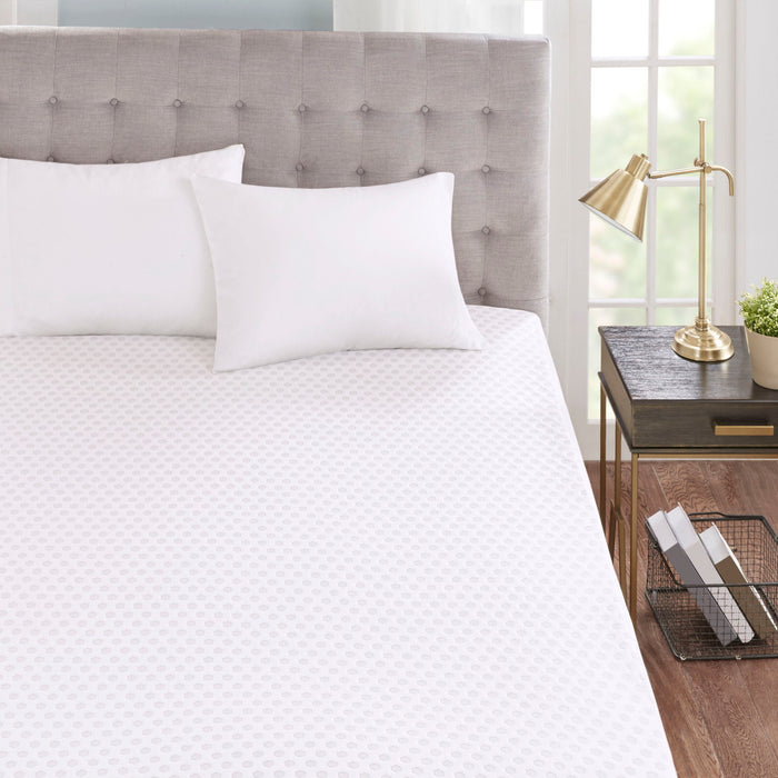 Hypoallergenic 3" Cooling Gel Memory Foam Mattress Topper With Removable Cooling Cover - White