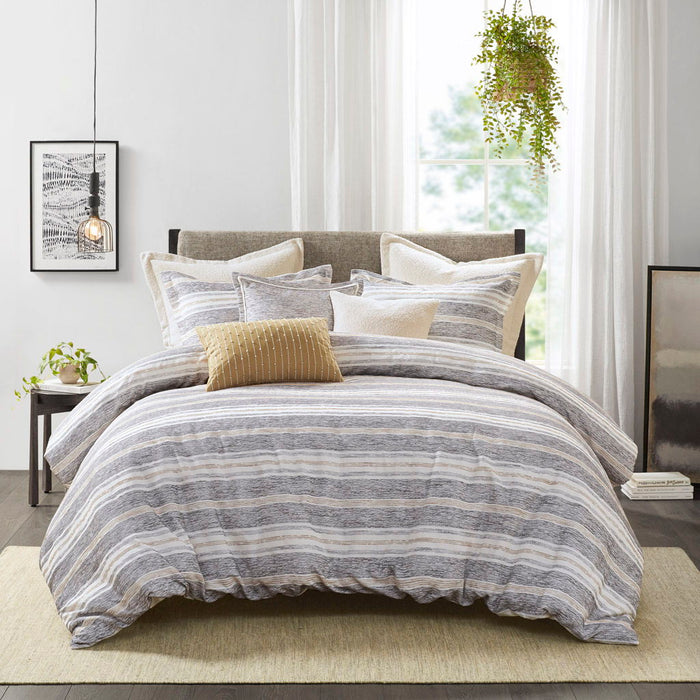 Oversized Chenille Jacquard Striped Comforter Set With Euro Shams And Throw Pillows