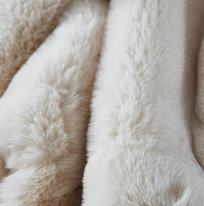 Cassilda Luxury Chinchilla Faux Fur Throw Blanket (50" X 60") - Beige