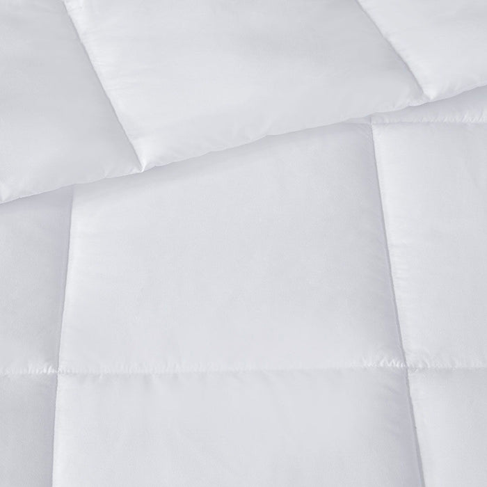 Energy Recovery Oversized Down Alternative Comforter, White