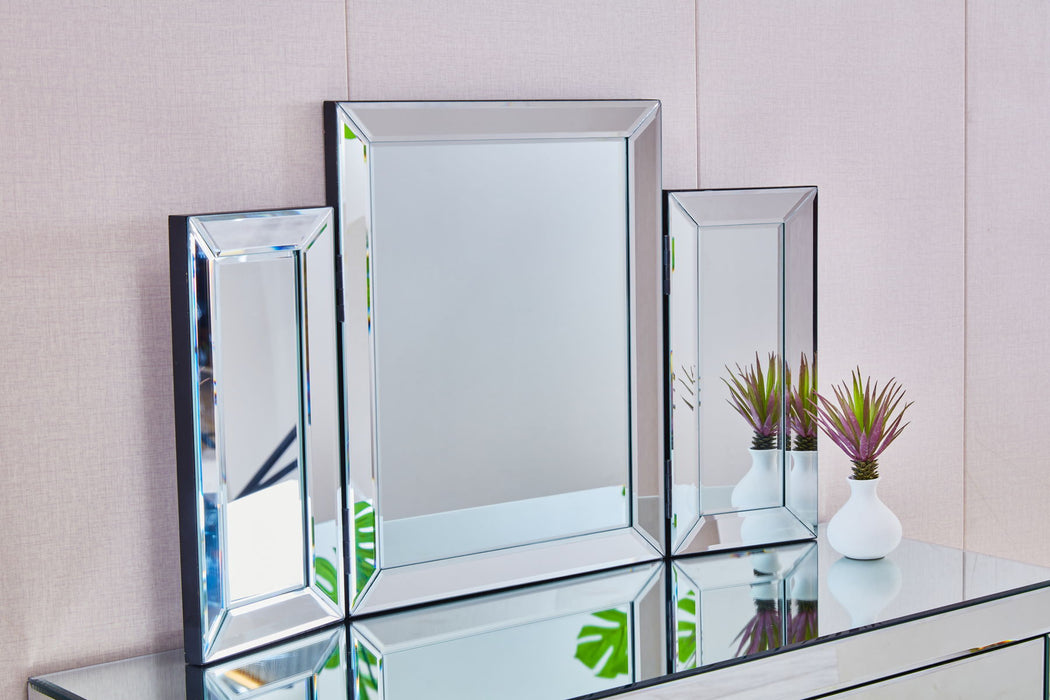 31 X 20 Inch Mountain Shaped Folding Vanity Mirror Widely Used In Homes And Offices