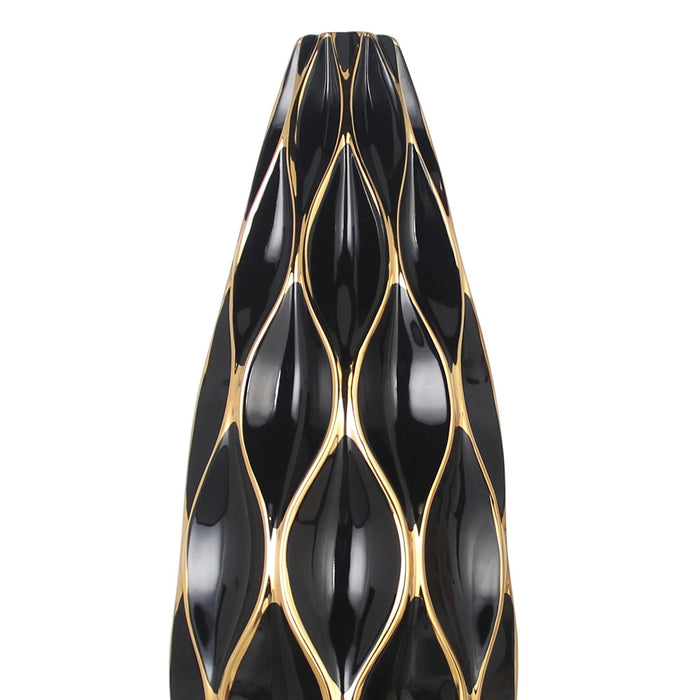 Elegant Ceramic Vase With Gold Accents - Timeless Home Decor - Black