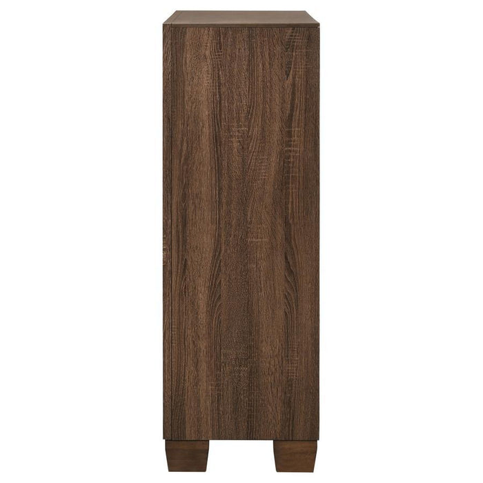 Brandon - 5-Drawer Chest - Medium WArm - Brown Unique Piece Furniture