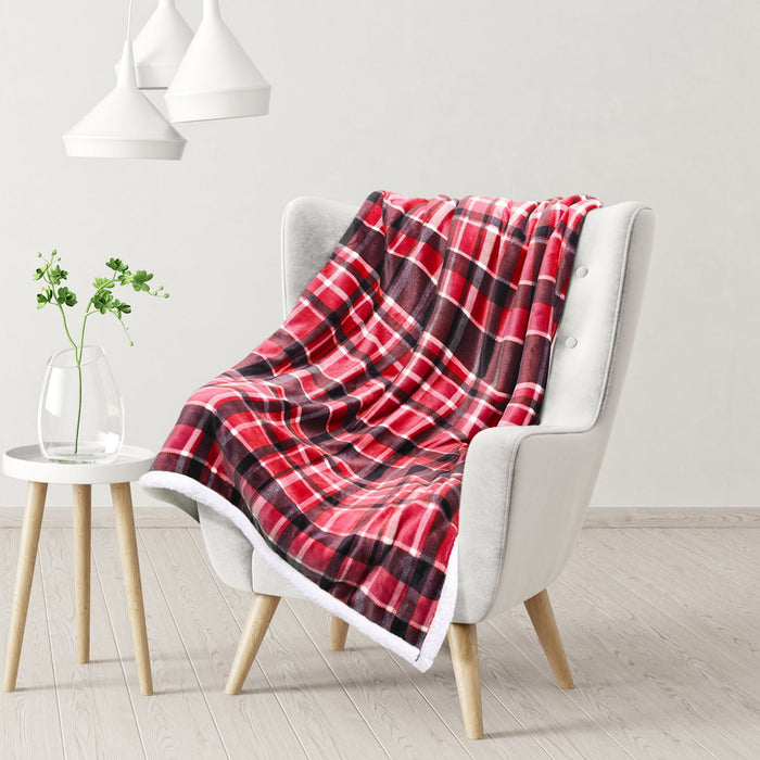 Plaid Flannel Sherpa Throw Blanket (Set of 2) - Red