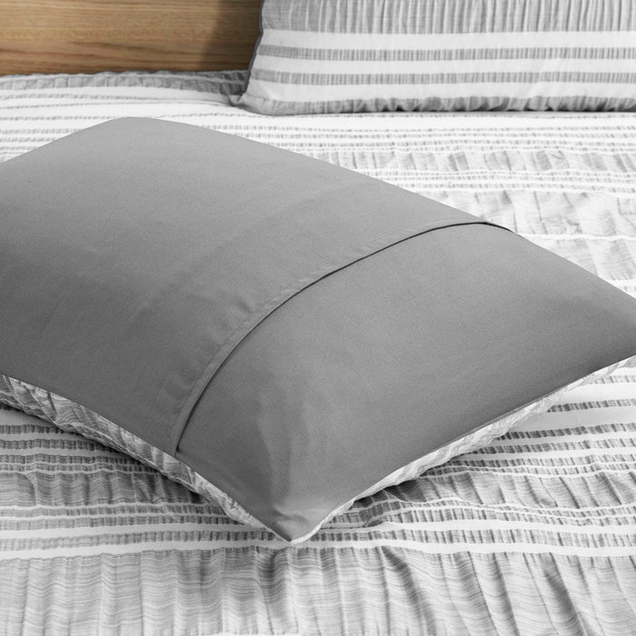 Striped Comforter Set, Grey