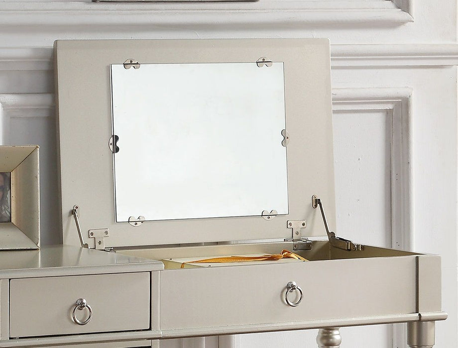 Bedroom Vanity Set Stool Open Up Mirror Storage Space Drawers Rubber Wood Ring Pull Handles Silver Color Vanity