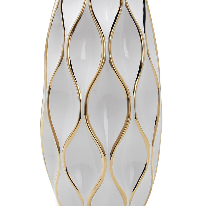 Elegant Ceramic Vase With Gold Accents - Timeless Home Decor - White