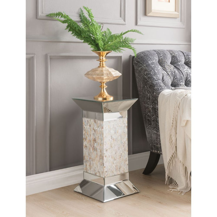 Huey - Pedestal Stand - Mirrored Unique Piece Furniture