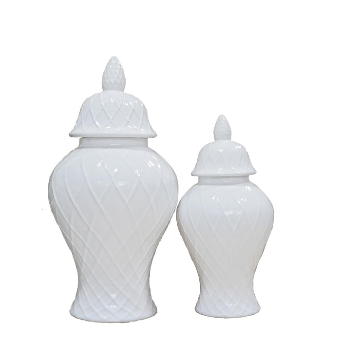 Elegant Ceramic Ginger Jar With Decorative Design - White / Gold