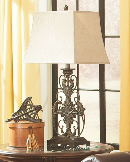 Sallee - Gold Finish - Poly Table Lamp Unique Piece Furniture