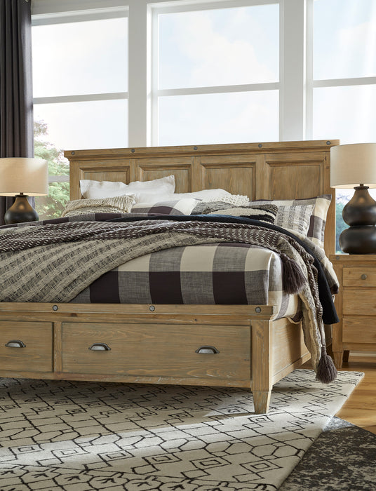 Lynnfield - Complete Panel Storage Bed