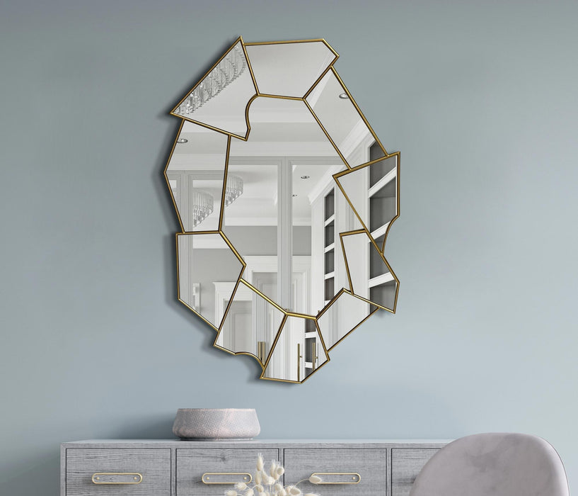 Timeless Wall Mirror With Bronze Frame