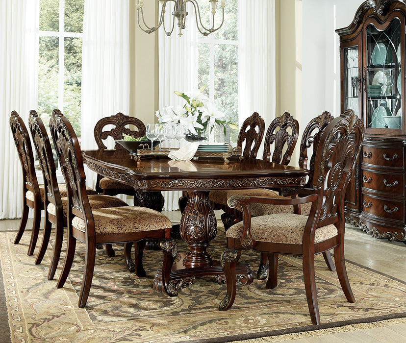 Beautiful Traditional Design 1 Piece Rectangular Dining Table With 2 Extension Leaf Cherry Finish With Gold Tipping