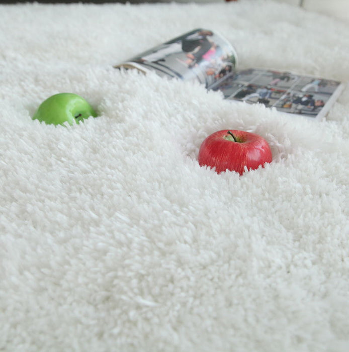 Long Pile Hand Tufted Shag Area Rug In Snow White