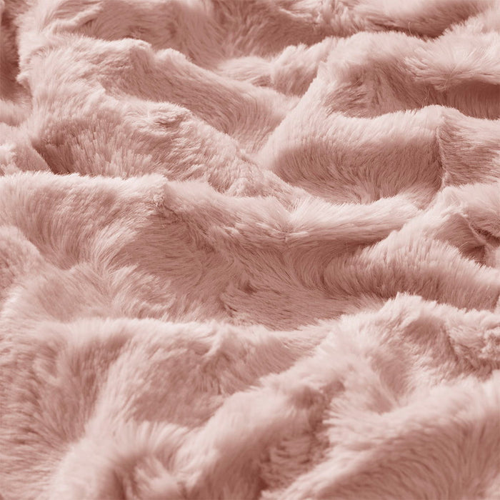 Oversized Faux Fur Throw - Blush