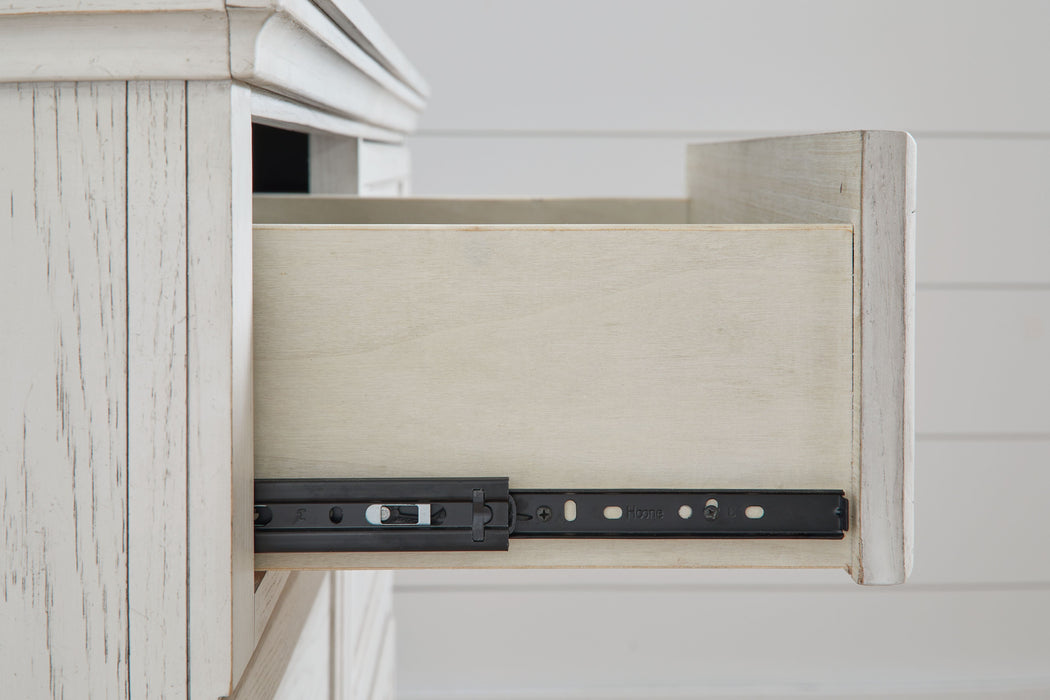 Robbinsdale - Antique White - One Drawer Night Stand Unique Piece Furniture