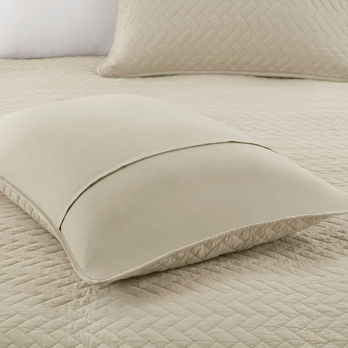 3 Piece Luxurious Oversized Quilt Set - Linen