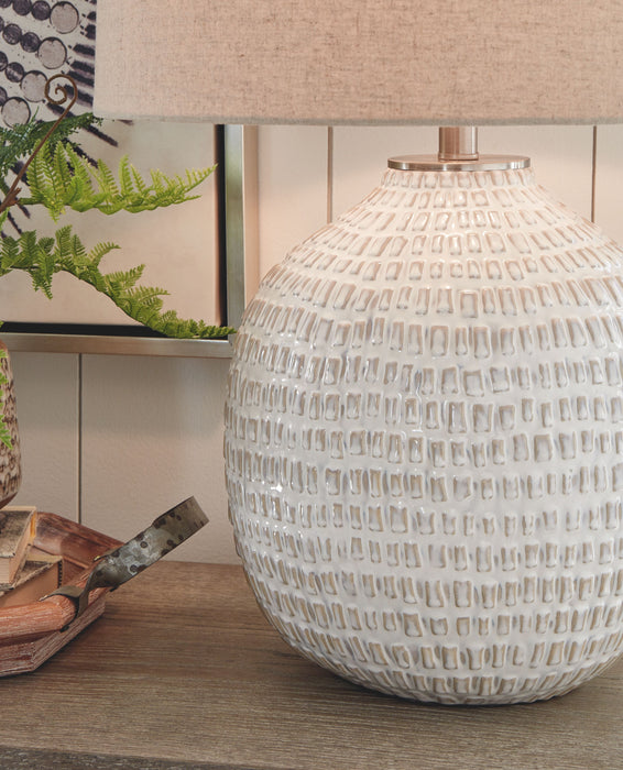 Jamon - Beige - Ceramic Table Lamp