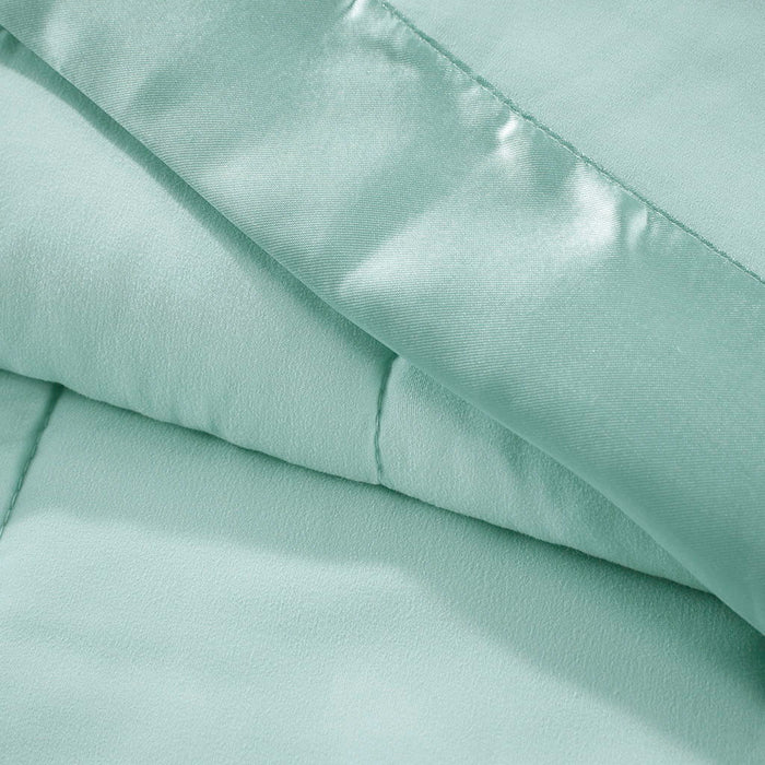 Lightweight Down Alternative Blanket With Satin Trim - Seafoam