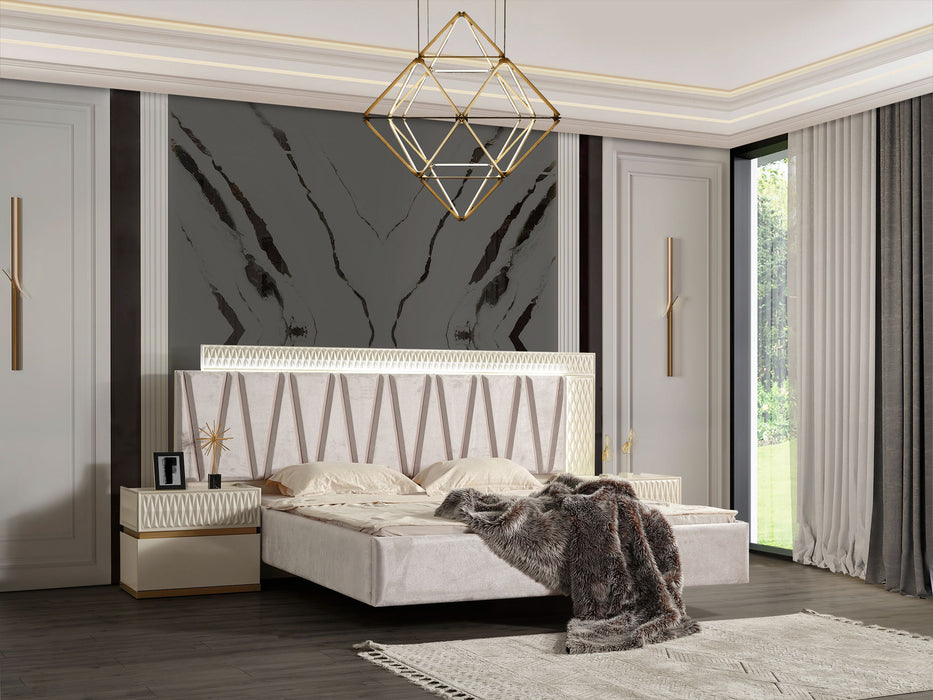 Delfano Modern Style King Bed Made With Wood In Beige
